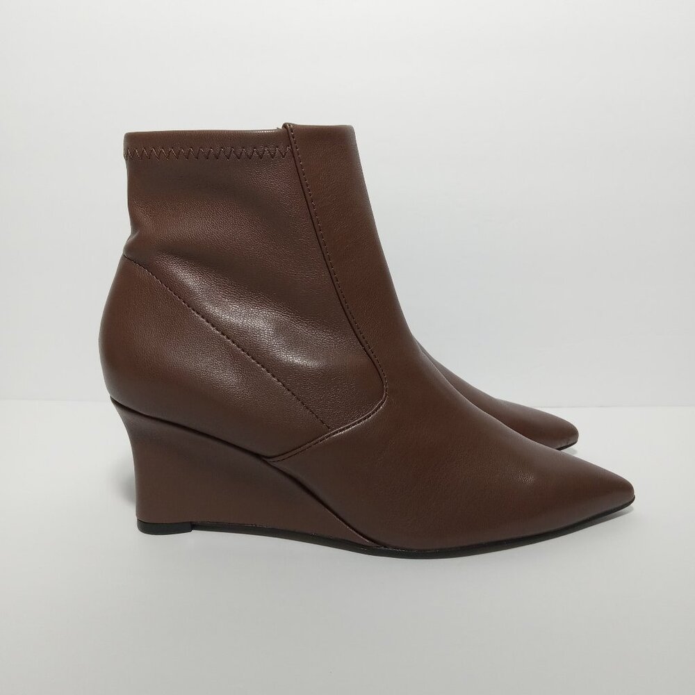 FRANCO SARTO Women's Temira Wedge Heel Pointed Toe Side-Zip Bootie Size 5